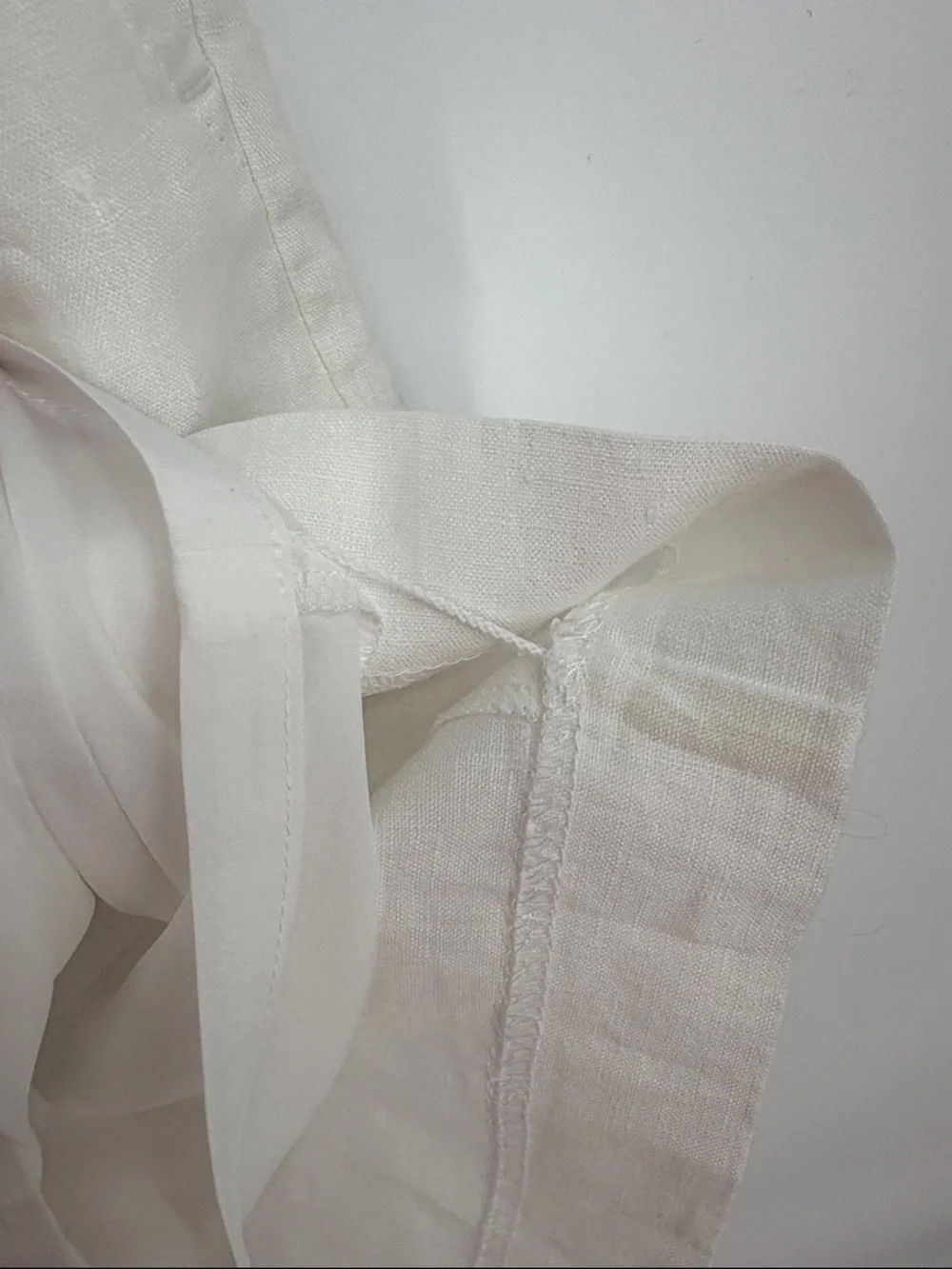 🏍️ Talbots Cream Linen pleated Tailored Bermudas